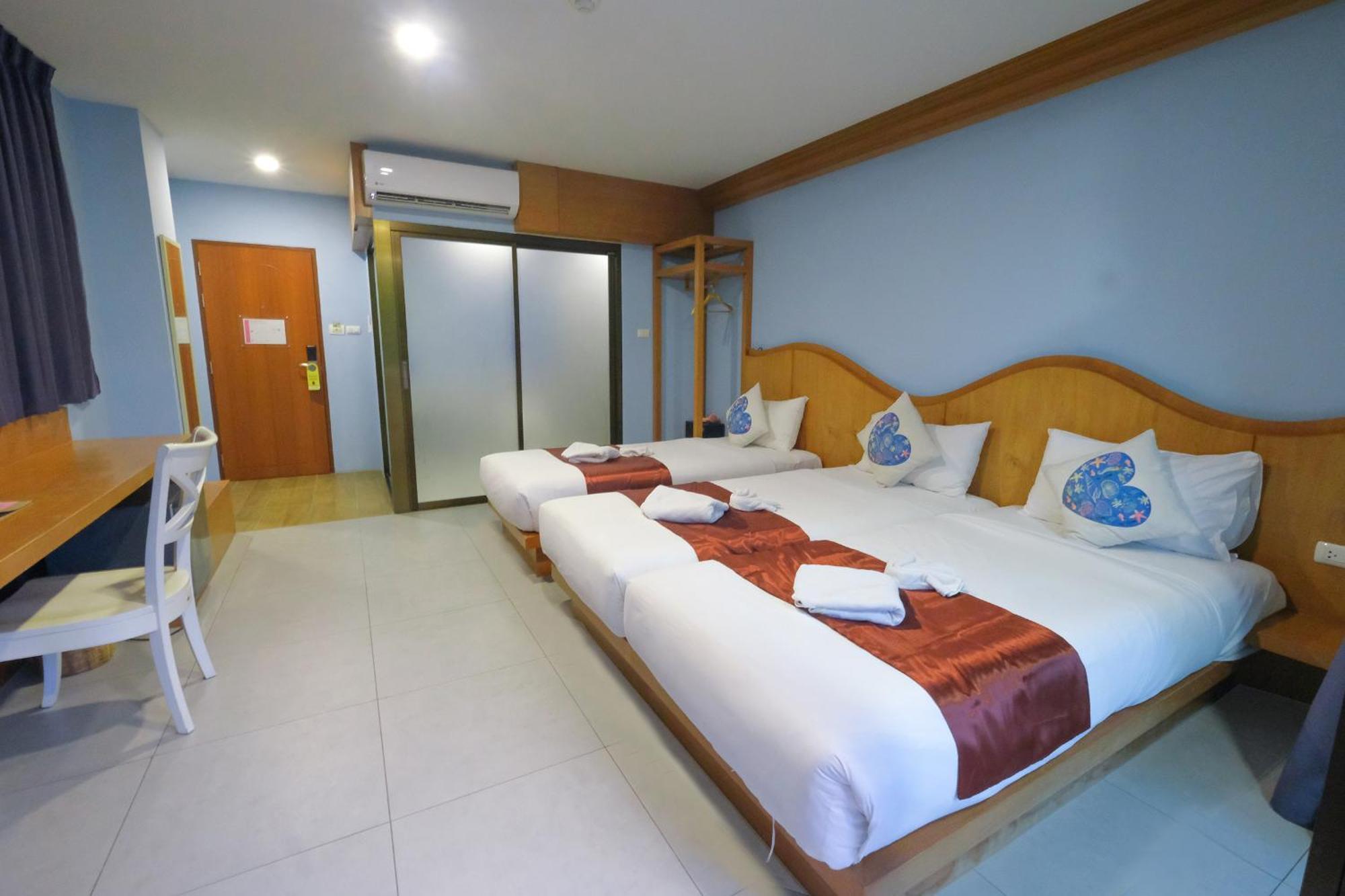The Pineapple Hotel Krabi town Exterior foto