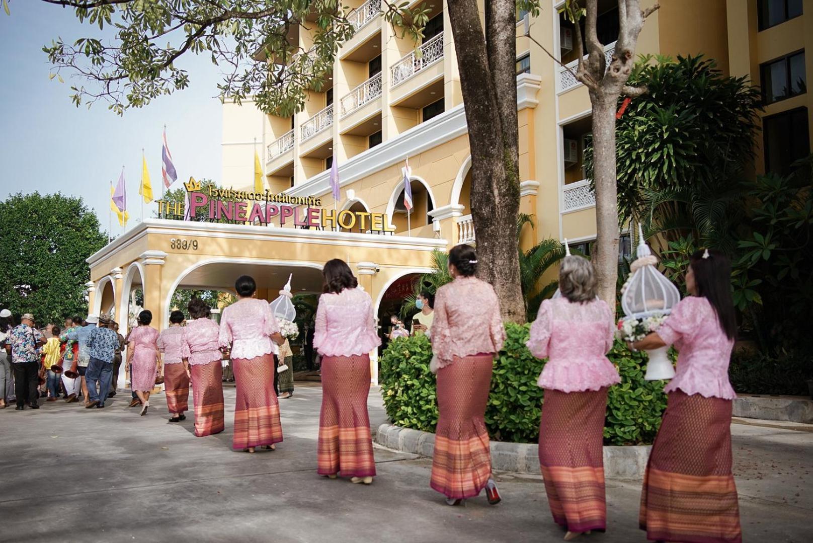 The Pineapple Hotel Krabi town Exterior foto
